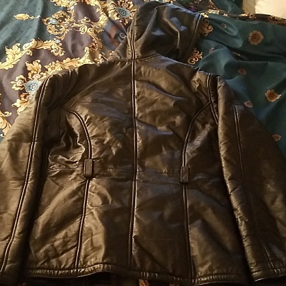 Leather coat - Picture 5 of 5